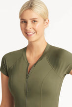 Load image into Gallery viewer, Essential Short sleeve Rash- Khaki