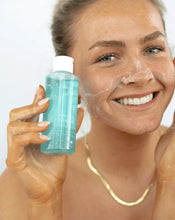 Load image into Gallery viewer, AHA/BHA Cleanser