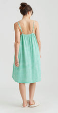 Load image into Gallery viewer, Seersucker strappy nightie - spearmint