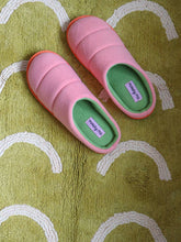 Load image into Gallery viewer, Cloud Slipper in Peach