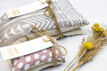 Load image into Gallery viewer, Lavender hot/cold wheat packs