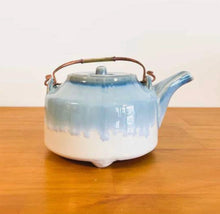Load image into Gallery viewer, Pottery Teapot