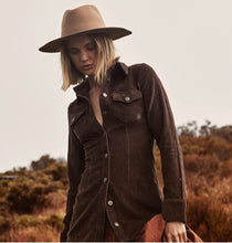 Load image into Gallery viewer, Jumbuck - nut