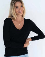 Load image into Gallery viewer, HANNA JUMPER - BLACK
