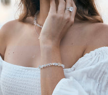 Load image into Gallery viewer, Peony Crystal Necklace