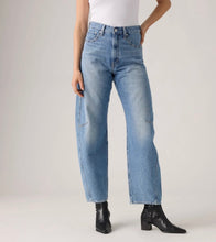 Load image into Gallery viewer, Levi’s Cinch Barrel Jeans