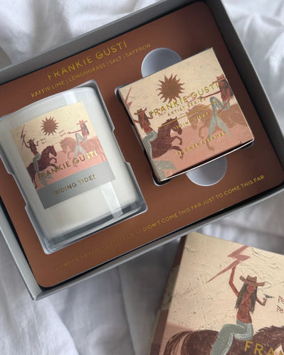 Riding tides Candle + steamer Duo
