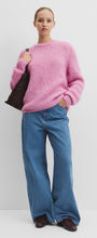 Load image into Gallery viewer, Fluffy Crew Knit - Orchid Pink