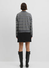 Load image into Gallery viewer, Country Road Stripe knit (Grey)