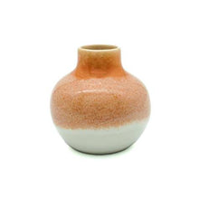 Load image into Gallery viewer, Obeila ceramic mini vase