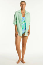 Load image into Gallery viewer, Breeze linen beach shirt- colour sea