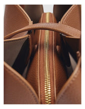 Load image into Gallery viewer, Mini Middle Zip