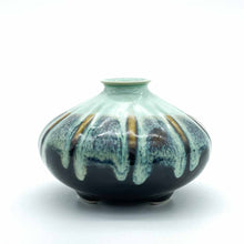 Load image into Gallery viewer, Mini Vase Shelly vase