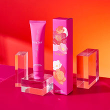 Load image into Gallery viewer, Hand &amp; Body Cream 100ml | Lily &amp; Violet Leaf