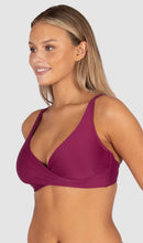 Load image into Gallery viewer, Rococco D.E Wrap bra + mid pant set - Berry