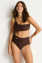 Load image into Gallery viewer, Luminara One shoulder Set