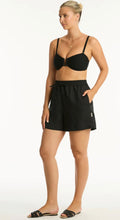 Load image into Gallery viewer, Tidal linen boardwalk shorts - black
