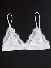 Load image into Gallery viewer, Lace Bralette