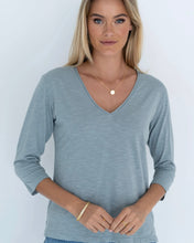 Load image into Gallery viewer, STELLA V-NECK