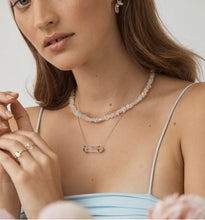 Load image into Gallery viewer, PEONY CRYSTAL NECKLACE